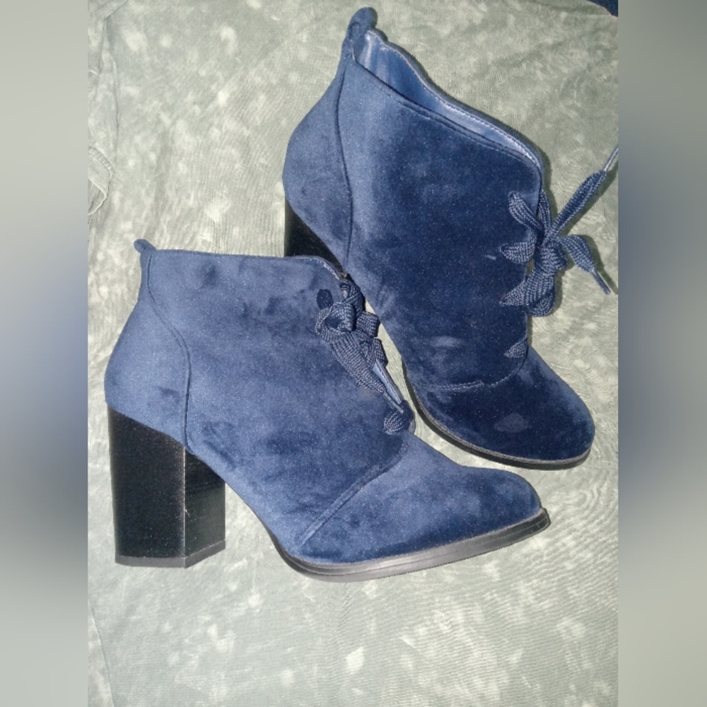 New Call It Spring Dark Blue Velvet Lace Up Booties Womens Size 11 - Picture 3 of 7